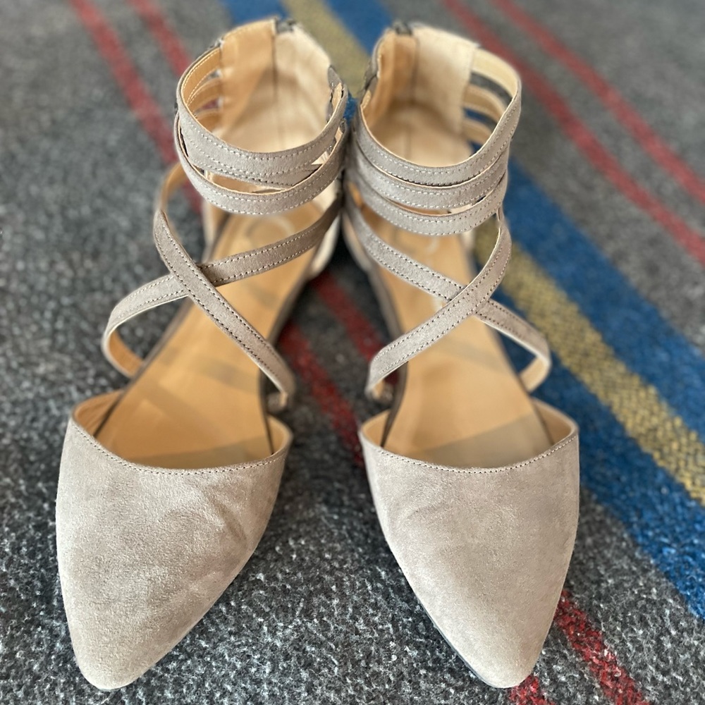 Journee Collection Marlee Flat size 9 Grey